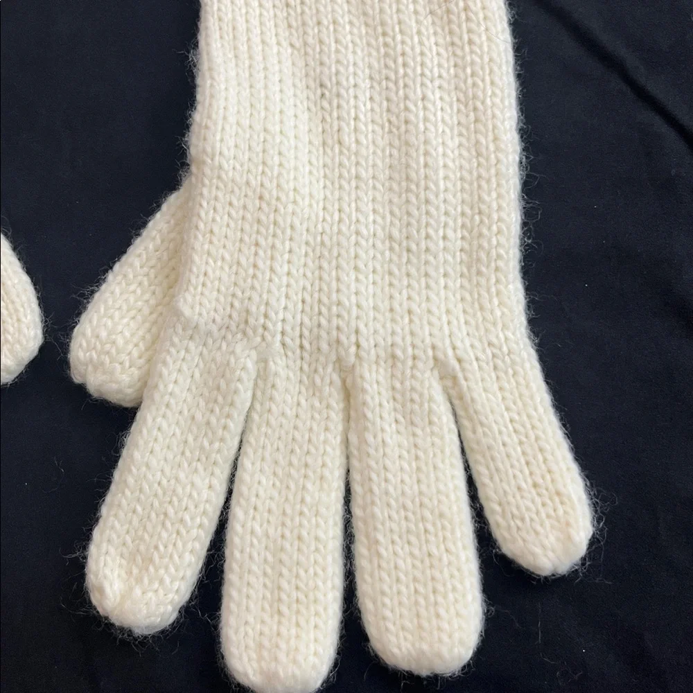 Steve Madden Cream Knit Gloves with Pom Poms